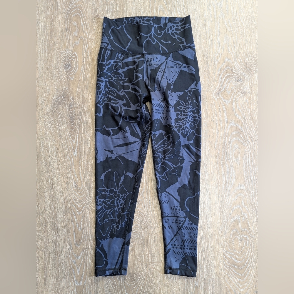 Adidas Women's Medium Studio Floral 7/8‎ Aeroready Leggings
